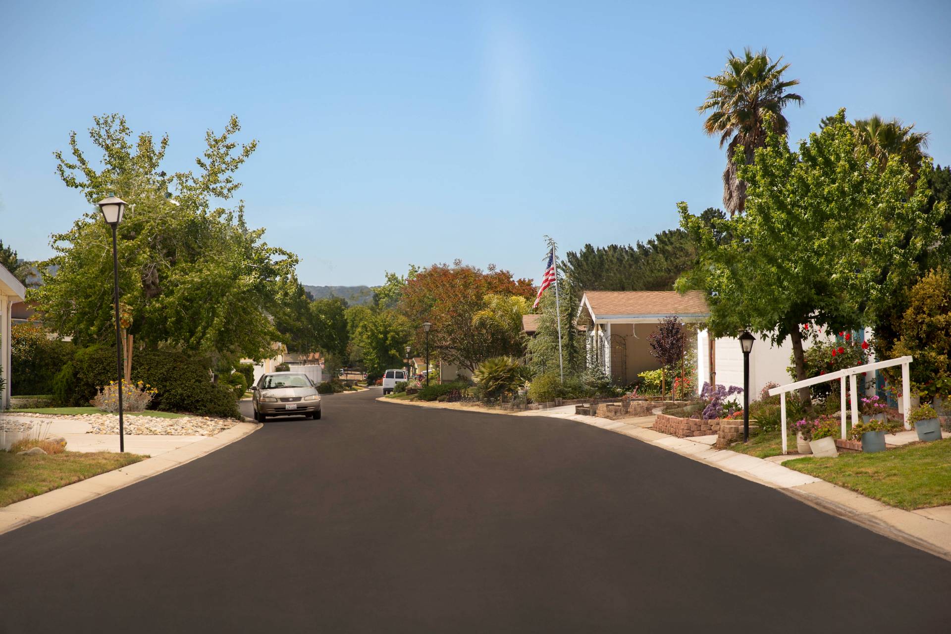 Knollwood Village street in Santa Maria after GPM's sealcoat project