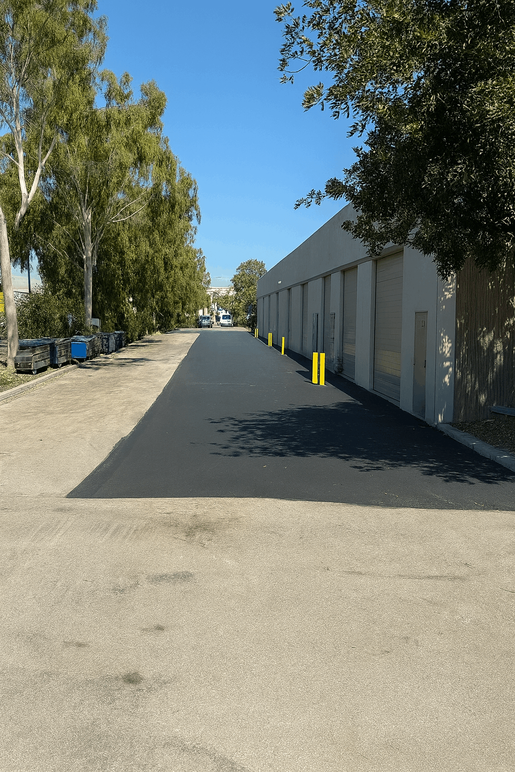 GPM begins the sealcoating for a parking lot in NewBury Park, California